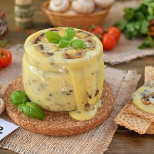 Сыр «с грибами»